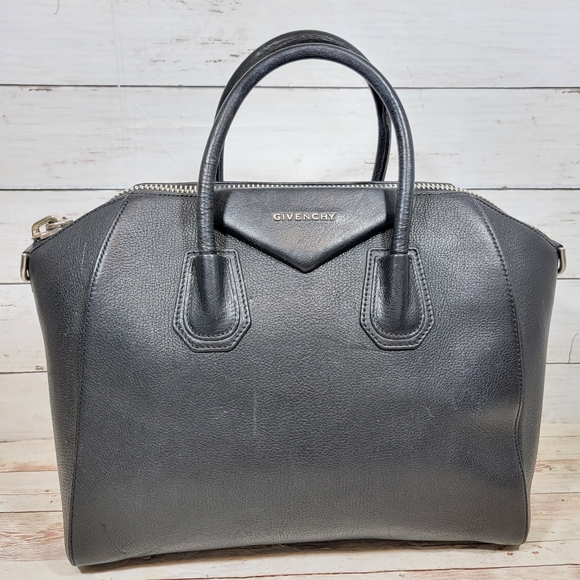 Givenchy Handbags - Givenchy Antigonia  black handbag